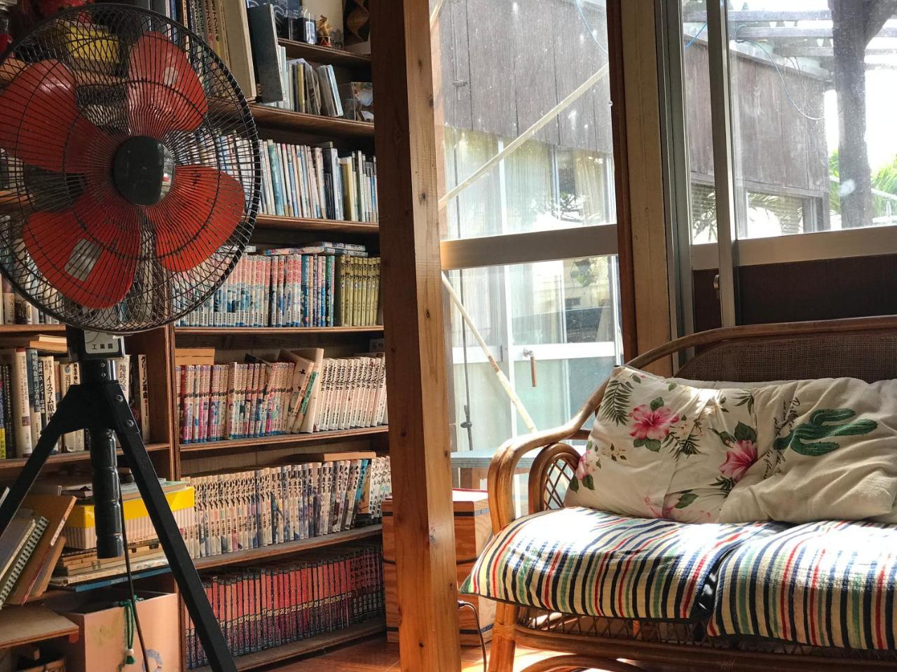 Minshuku Agaihama Hostel Jonabaru Kültér fotó